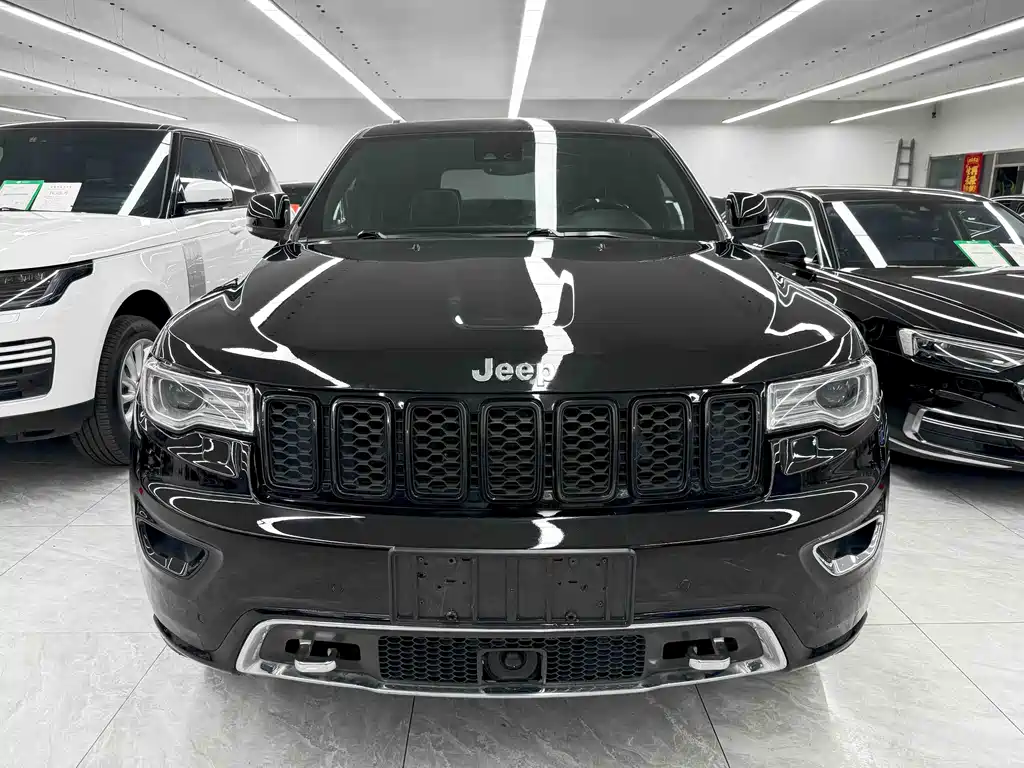 Jeep Grand Cherokee 2018