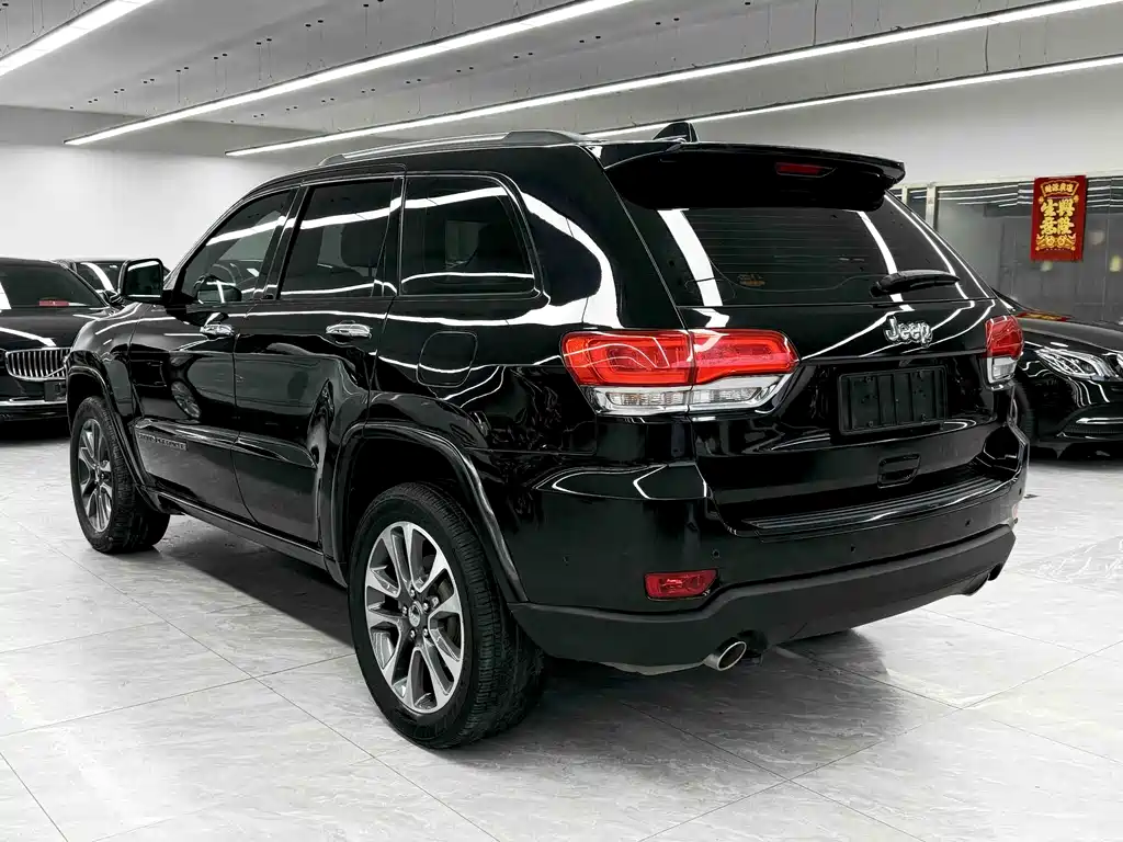 Jeep Grand Cherokee 2018