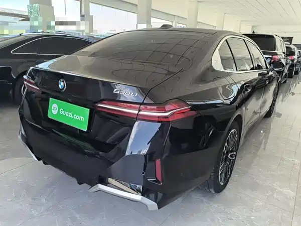 BMW 5 Series 2024