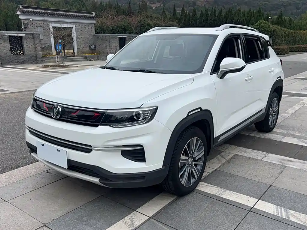 Changan CS35PLUS 2020 — фото 2