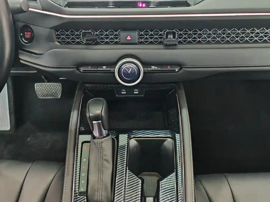 Honda Accord 2023 — фото 11