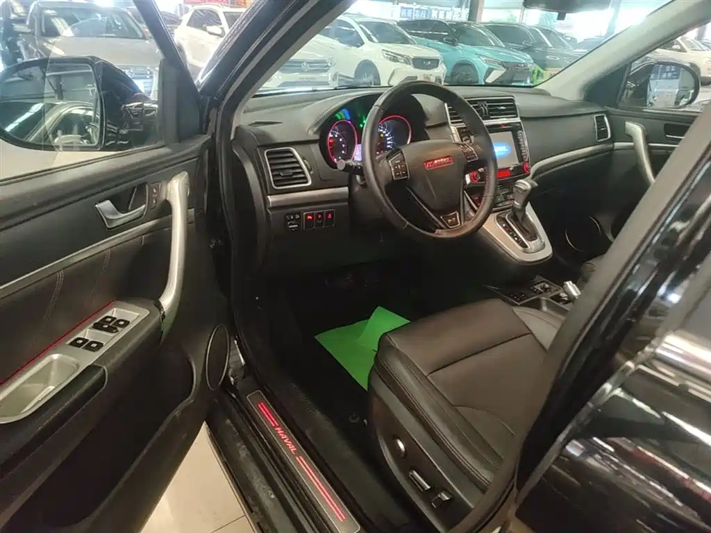Haval H6 2015 — фото 12
