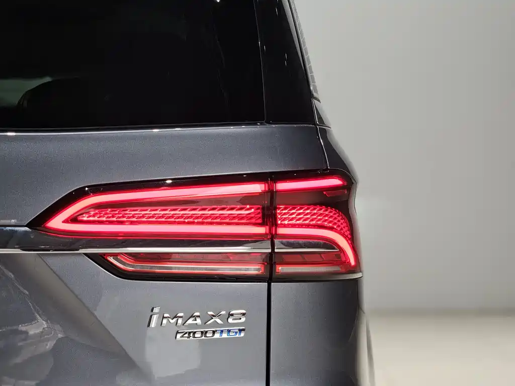 Roewe iMAX8 — фото 23