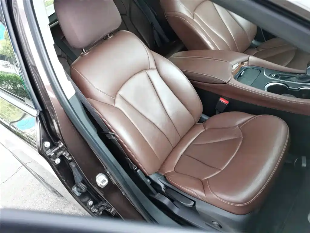 Buick Envision Plus 2021 — фото 25