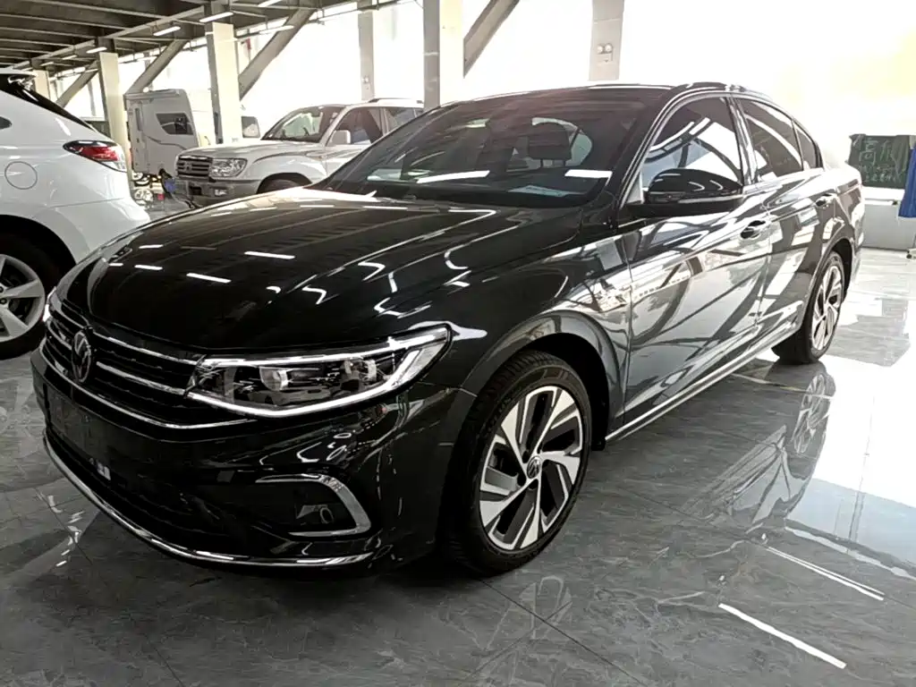 Volkswagen Bora 2023