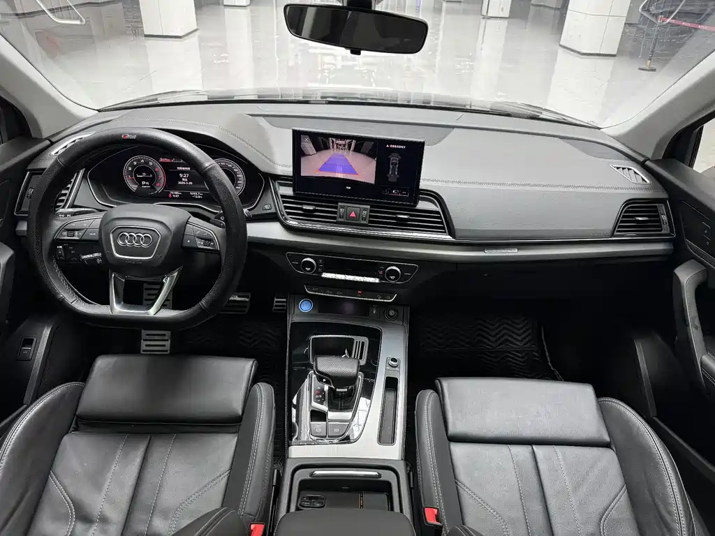 Audi Q5L 2022 — фото 13