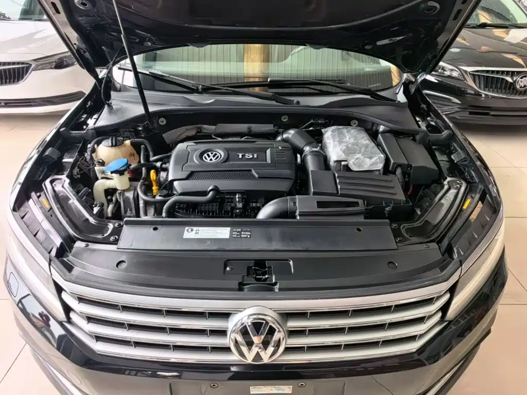 Volkswagen Passat 2017 — фото 20