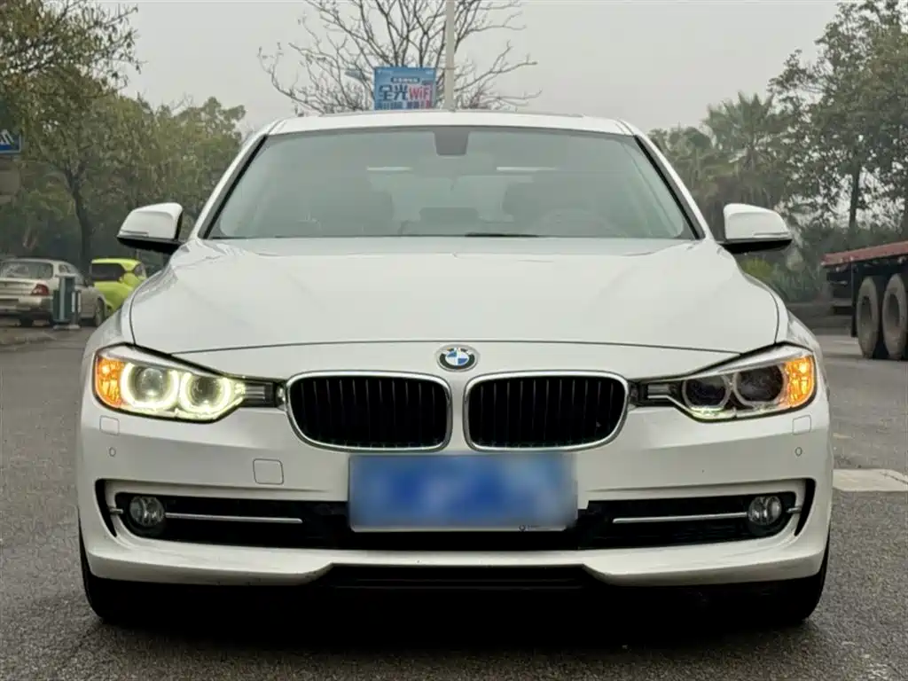 BMW 3 Series 2015 — фото 9