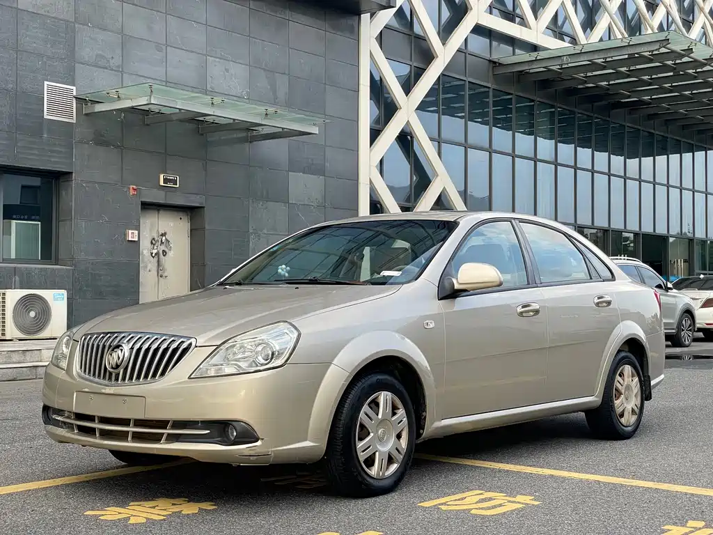 Buick Excelle 2013