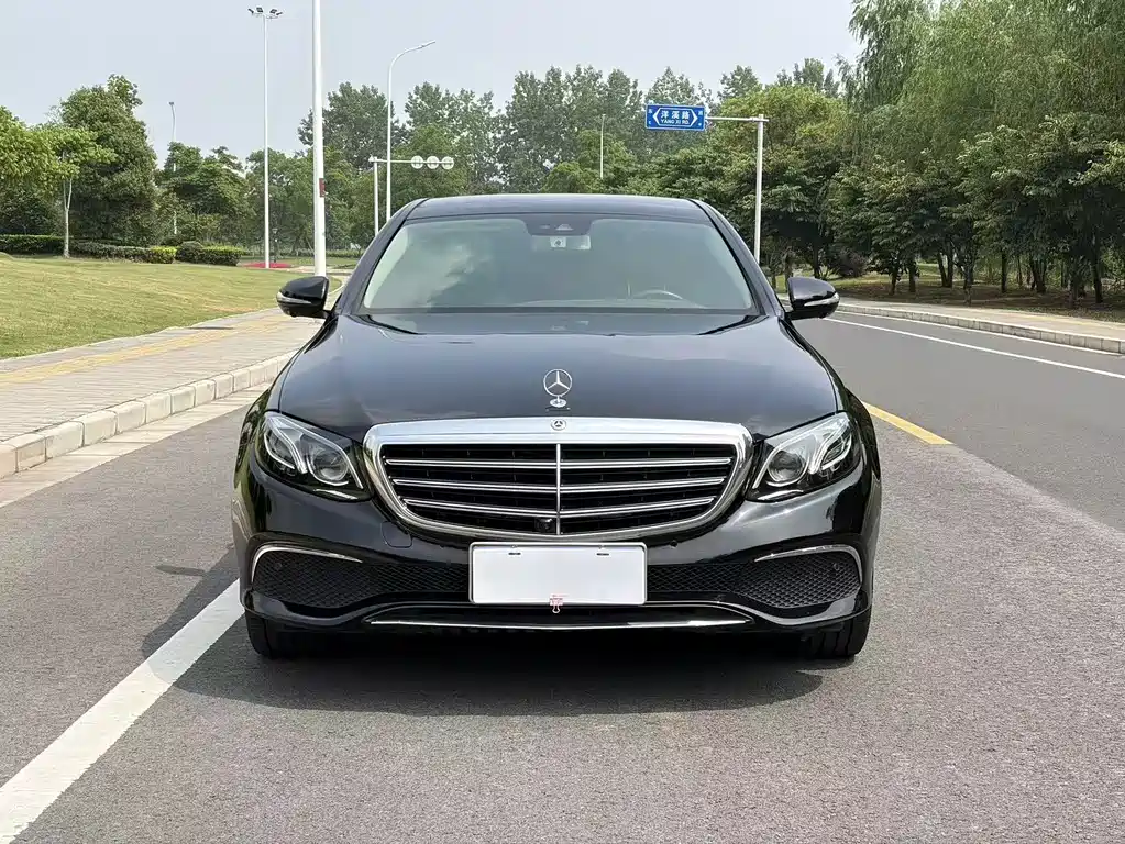 Mercedes-Benz E-Class 2018 — фото 3