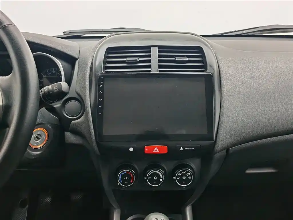 Mitsubishi ASX 2017 — фото 12