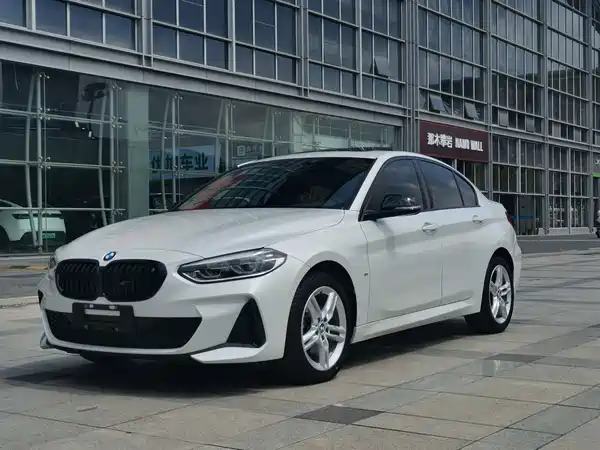 BMW 1 Series 2022