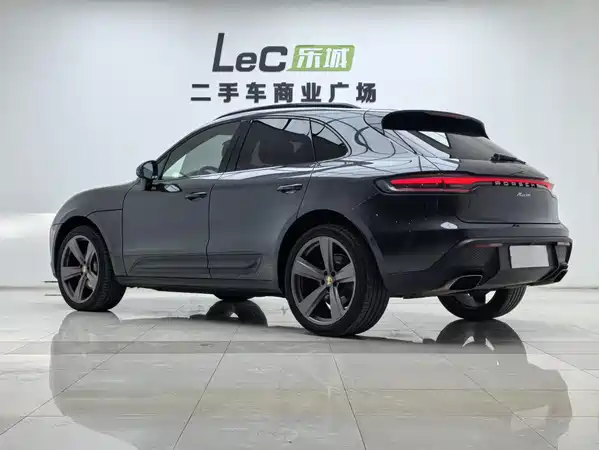 Porsche Macan 2023