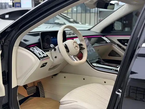 Mercedes-Benz S-Class 2021