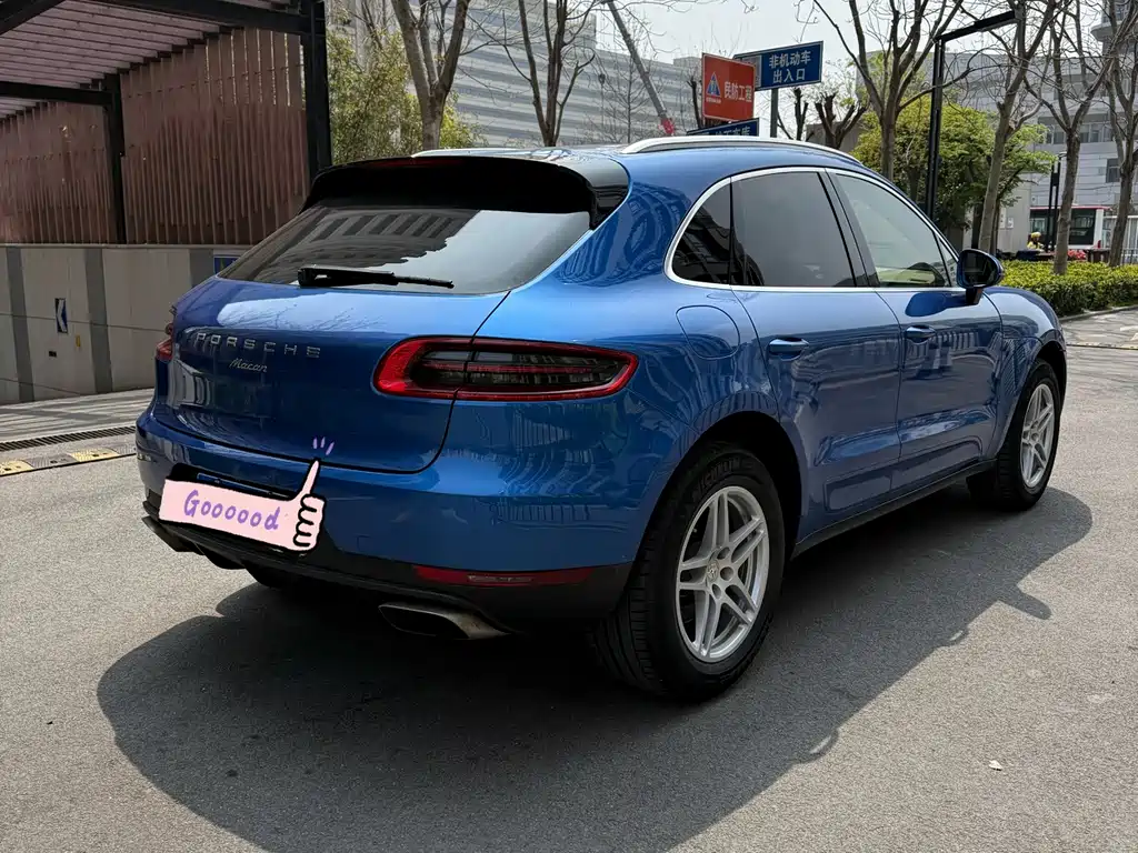 Porsche Macan 2017 — фото 18