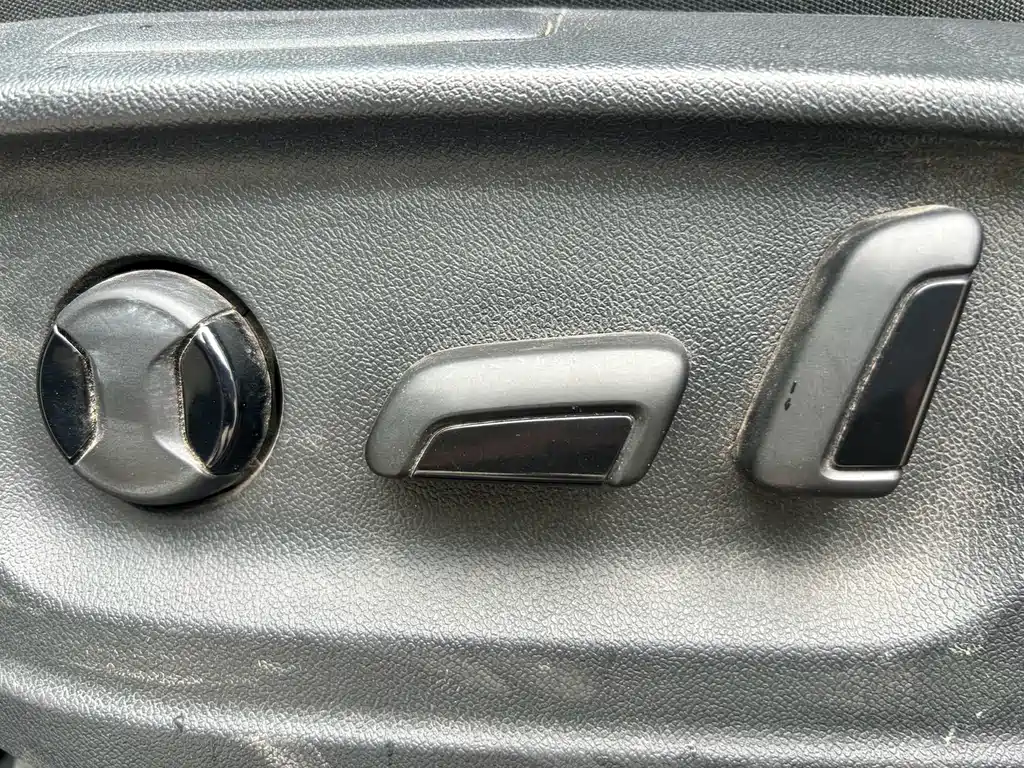 Skoda Korok 2023 — фото 9