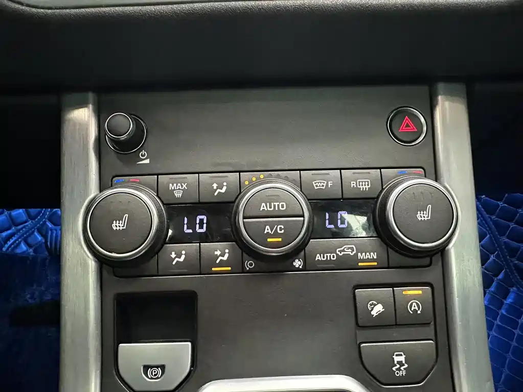 Land Rover Evoque 2018 — фото 11