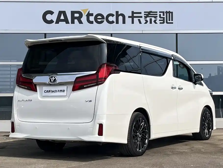 Toyota Alphard 2016 — фото 3