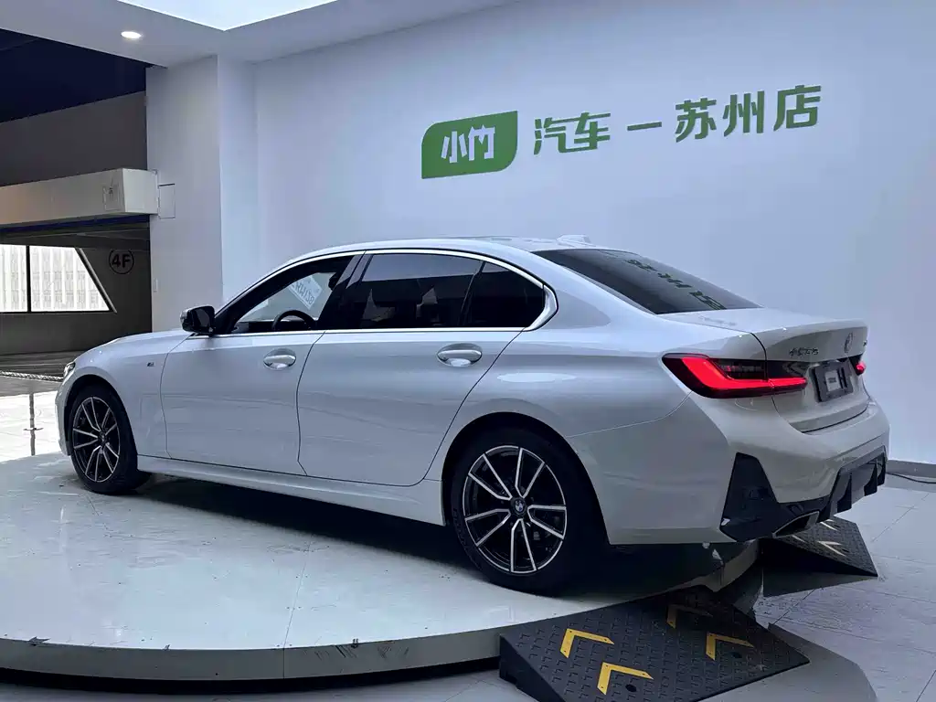 BMW 3 Series 2023