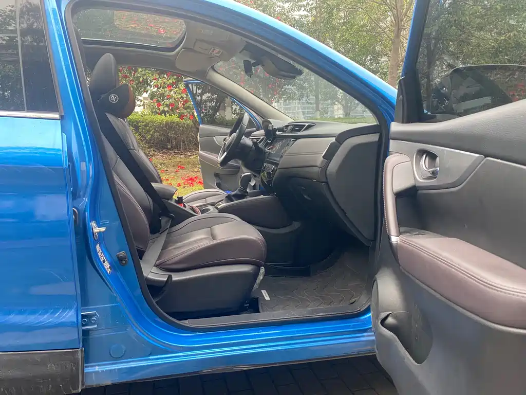 Nissan Qashqai 2021 — фото 10
