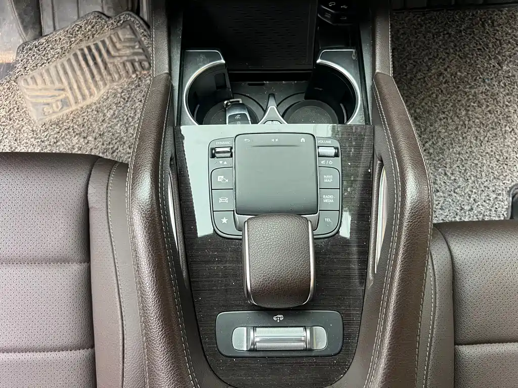 Mercedes-Benz GLE 2021 — фото 26