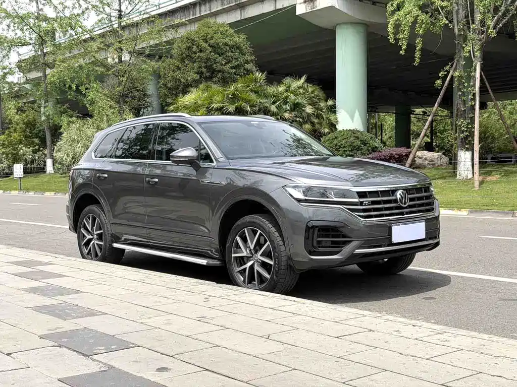 Volkswagen Touareg 2019 — фото 3