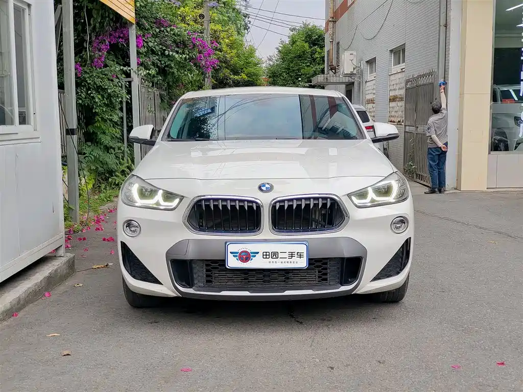 BMW X2 2020 — фото 2