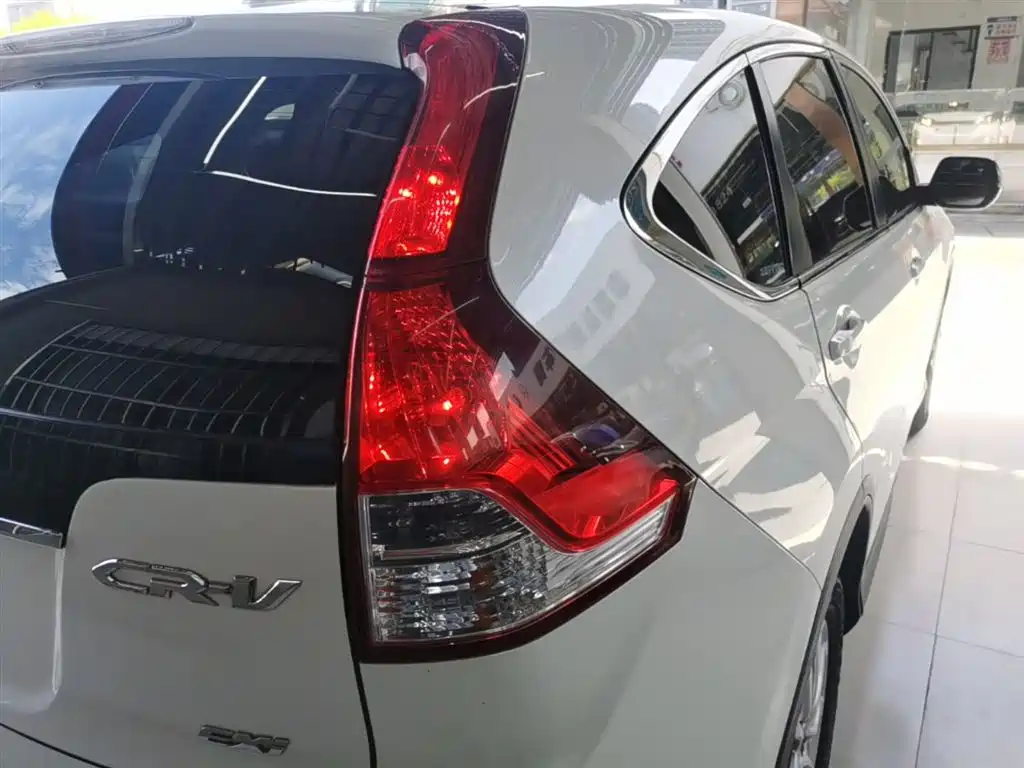 Honda CR-V 2015 — фото 8