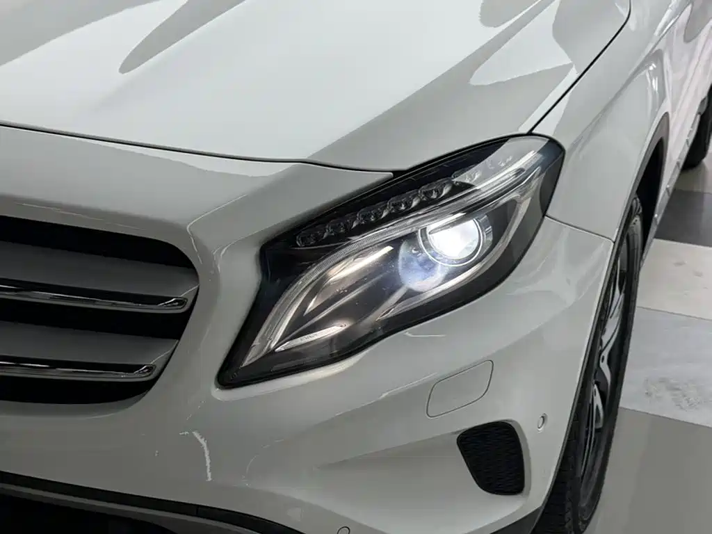 Mercedes-Benz GLA 2017 — фото 21