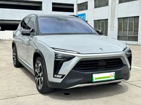 NIO ES8 2022