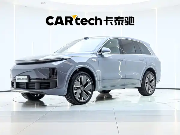 Li Auto L8 2025