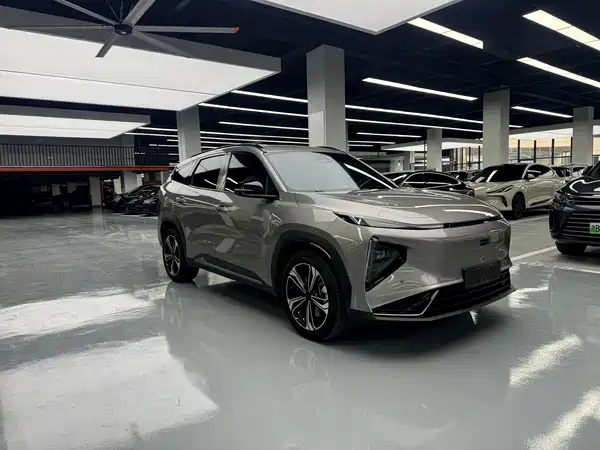 Geely Galaxy L7 2025