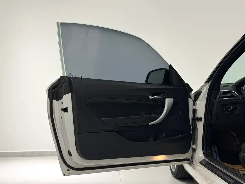 BMW 2 Series 2018 — фото 17