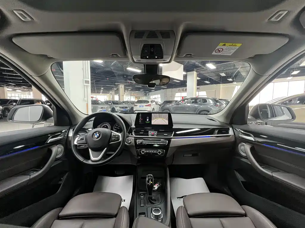 BMW X1 2021 — фото 13