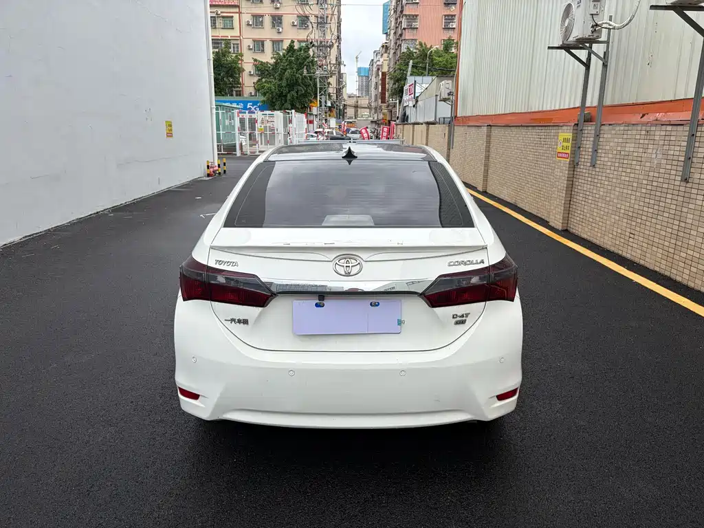Toyota Corolla 2019 — фото 8
