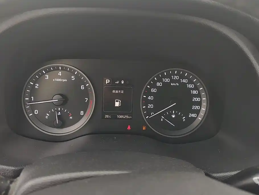 Hyundai Tucson 2017 — фото 14