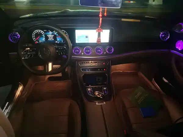 Mercedes-Benz E-Class 2023