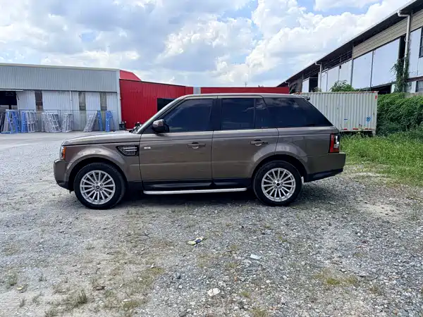 Land Rover Range Rover Sport 2013