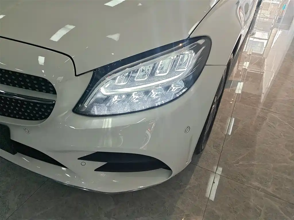 Mercedes-Benz C-Class 2020 — фото 24