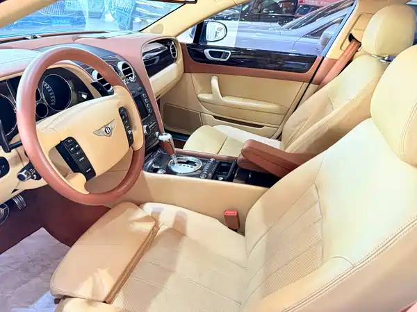 Bentley Flying Spur 2009