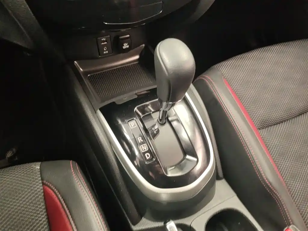 Nissan Qashqai 2018 — фото 10