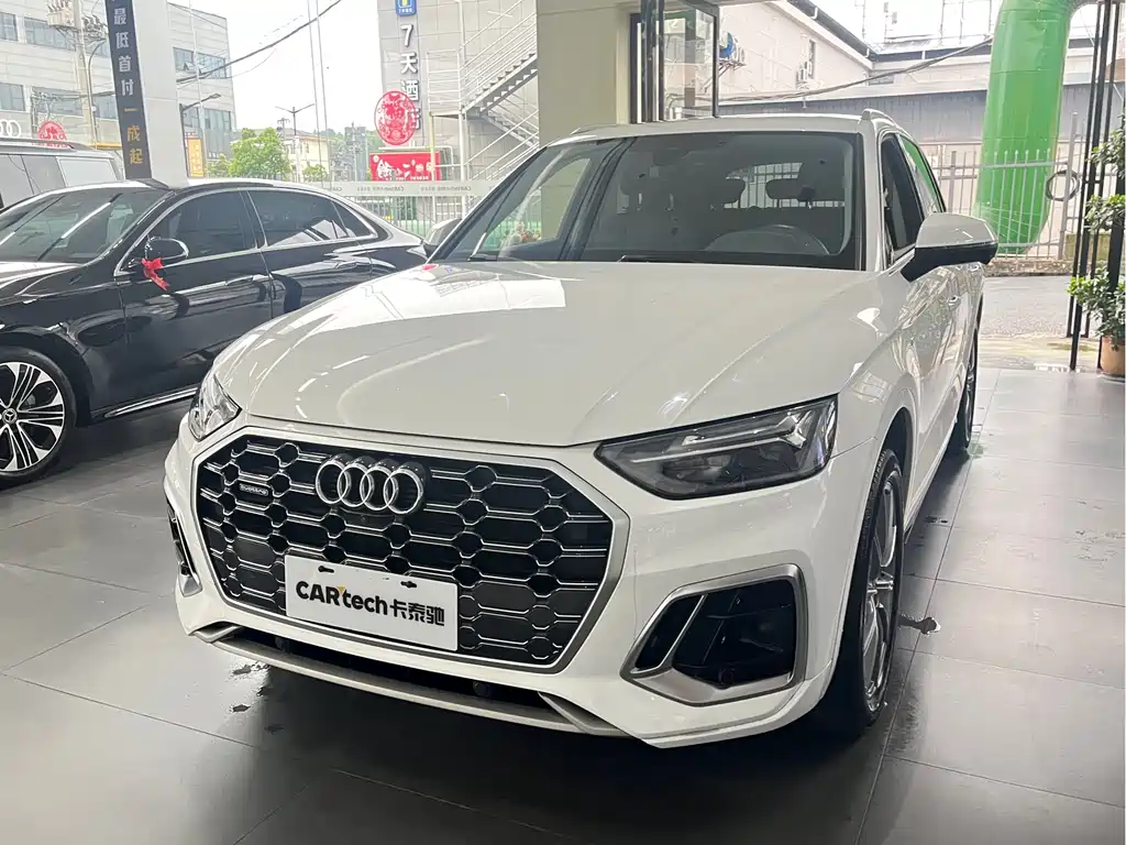 Audi Q5L 2023 — фото 3