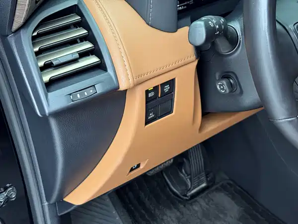Toyota Vellfire 2025