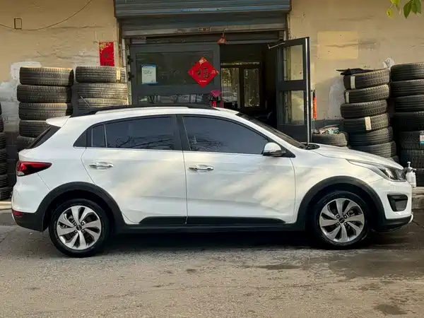 Kia KX CROSS 2018