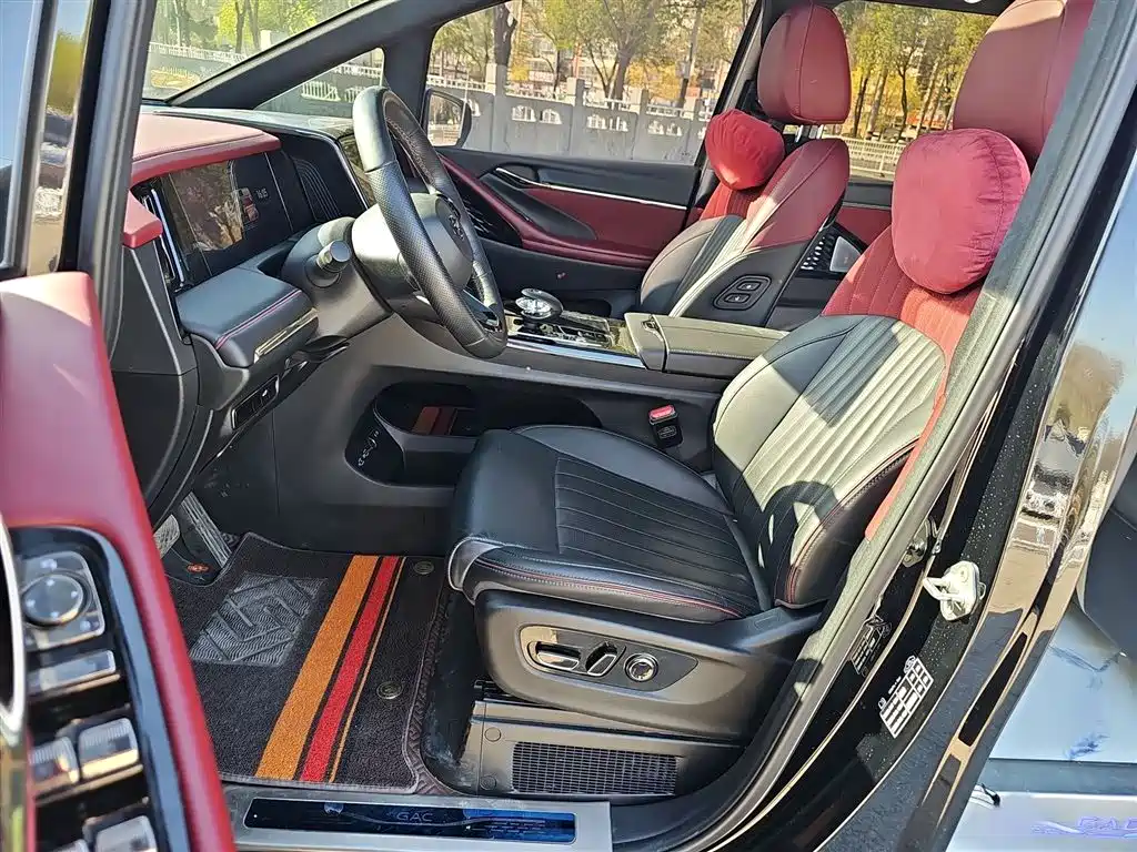 GAC Motor Trumpchi M8 2023 — фото 11