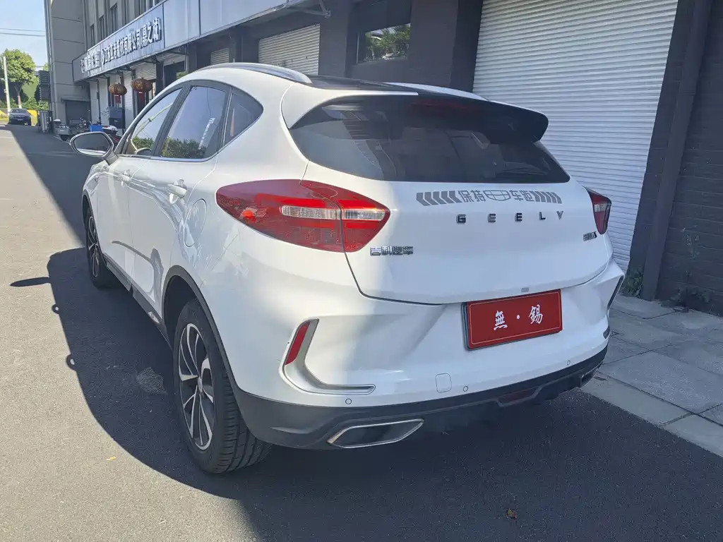 Geely Emgrand GS 2019 — фото 8