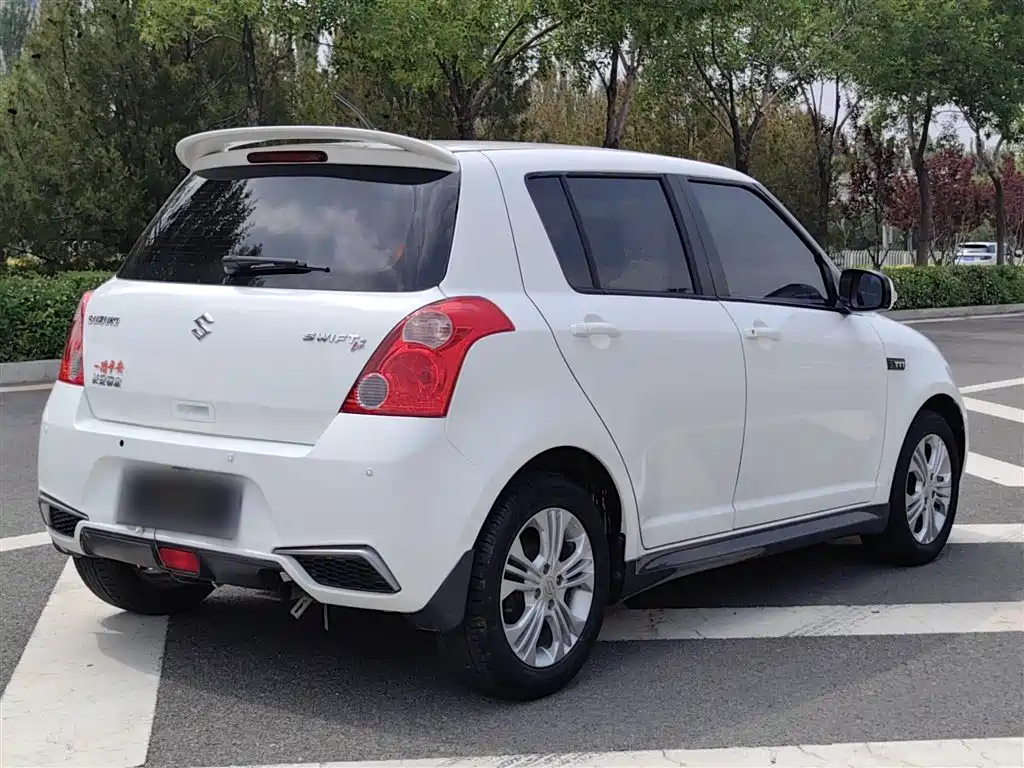 Suzuki Swift 2016 — фото 21