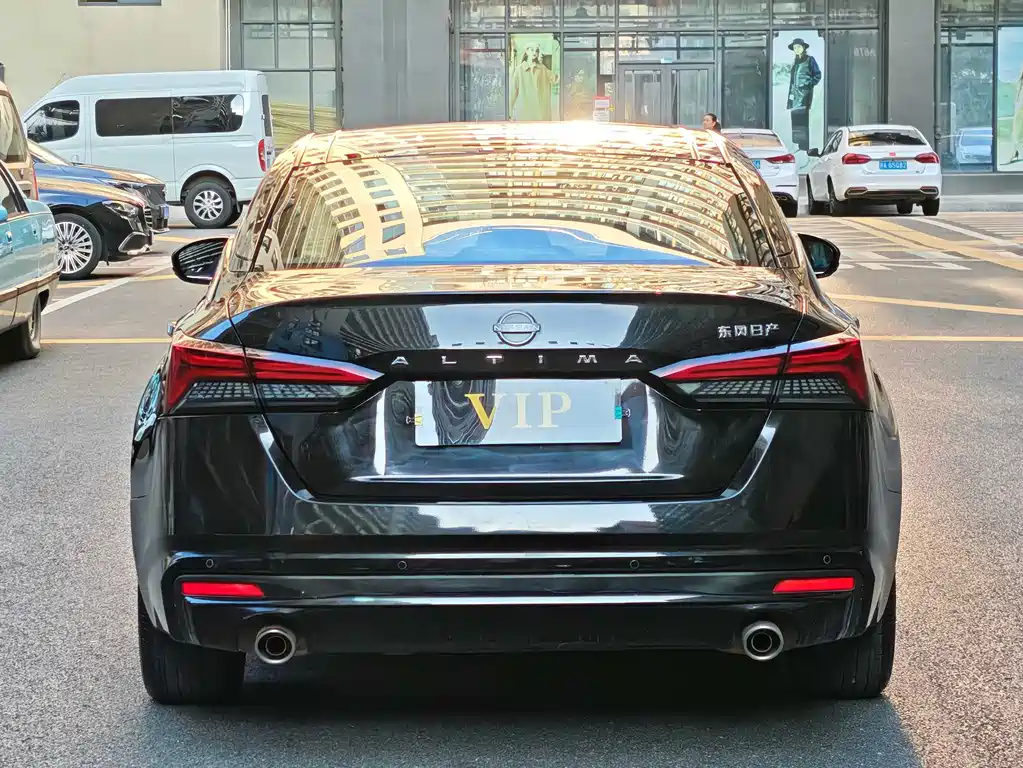 Nissan Teana 2023 — фото 8