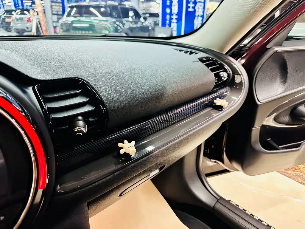 MINI Clubman 2017 — фото 35