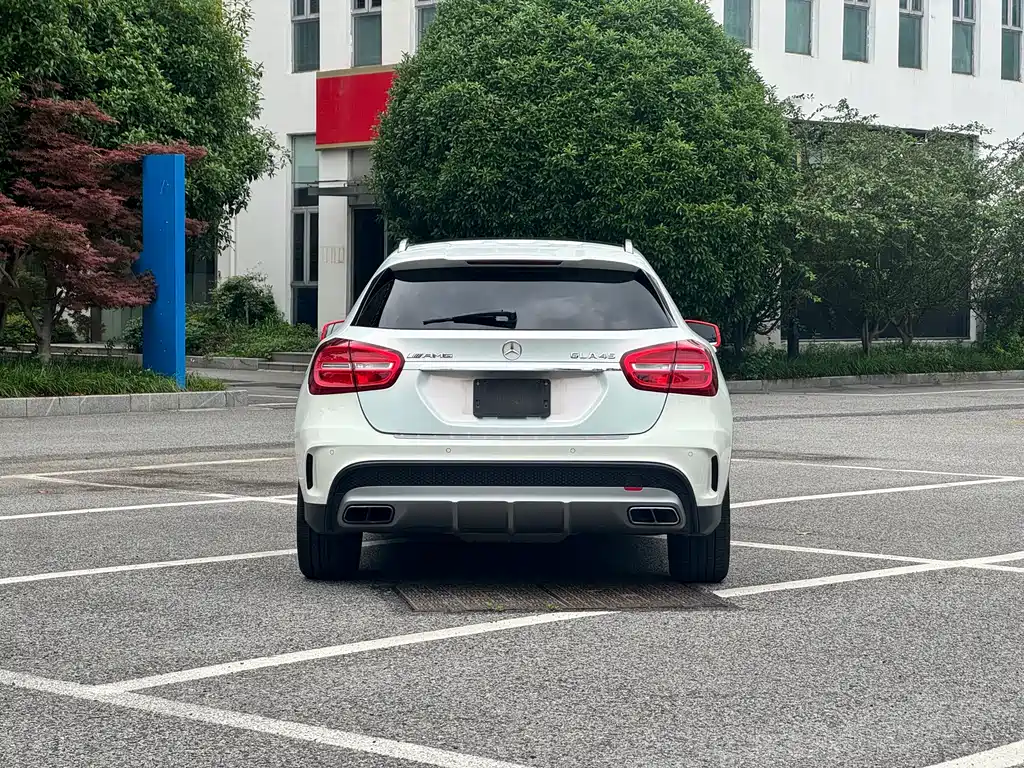 Mercedes-Benz GLA AMG 2016 — фото 5